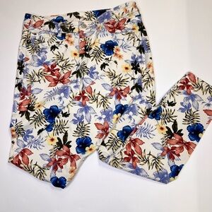 Tommy Bahama Jeans - Tropical Flower Pattern Ankle Skinny Jeans
